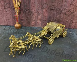 کالسکه چهار اسب